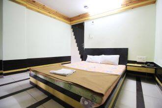 Hotel Yellow Lime, Ahmedabad 2